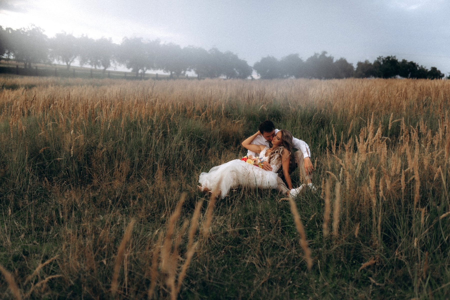Jak vybrat svatebního fotografa, který bude i vašim kámošem?