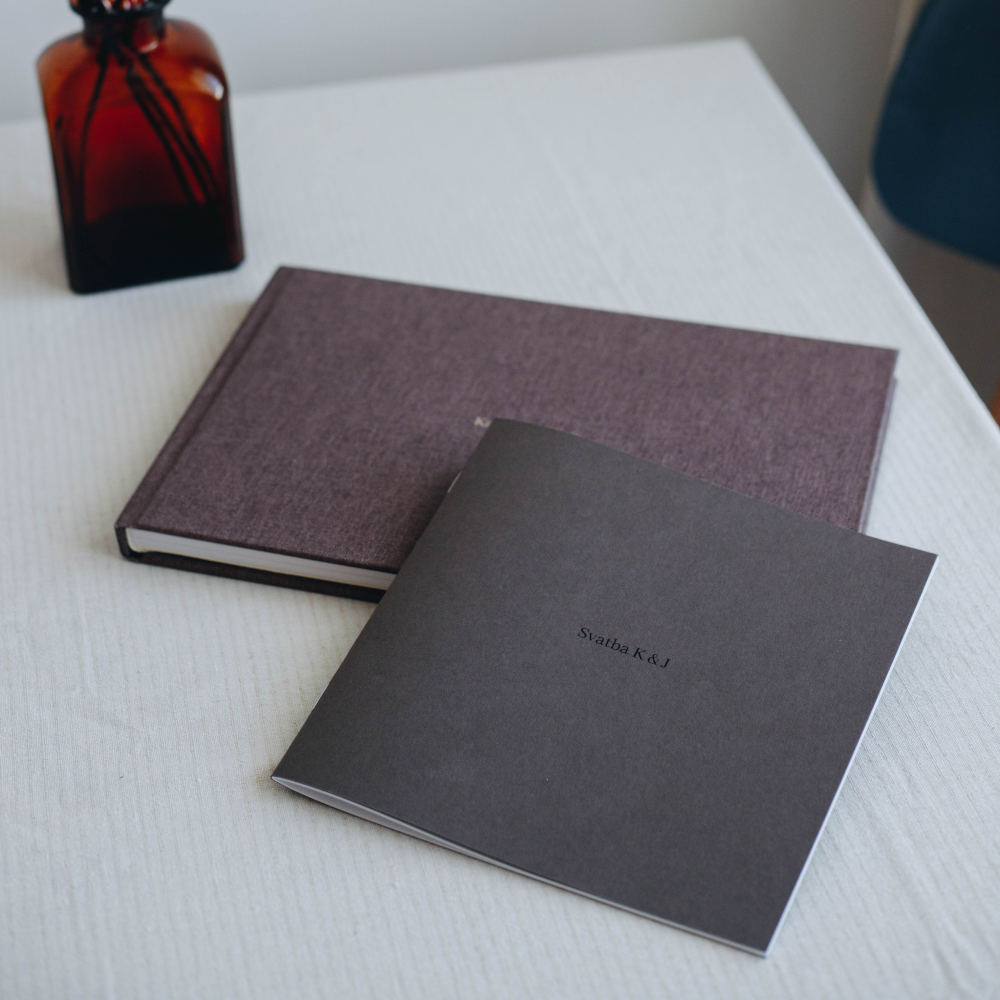 Fotosešit s barevnou obálkou