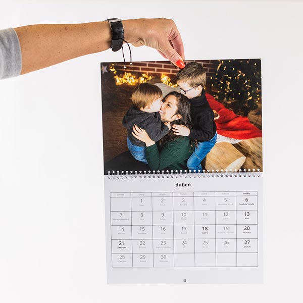 Nástěnný dvoudílný fotokalendář
