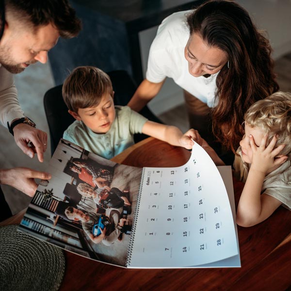 Nástěnný dvoudílný fotokalendář 2026