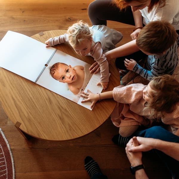 Měsíční nástěnný fotokalendář 2026