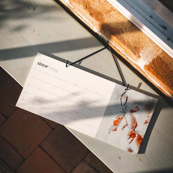 Moderní nástěnný fotokalendář 2026