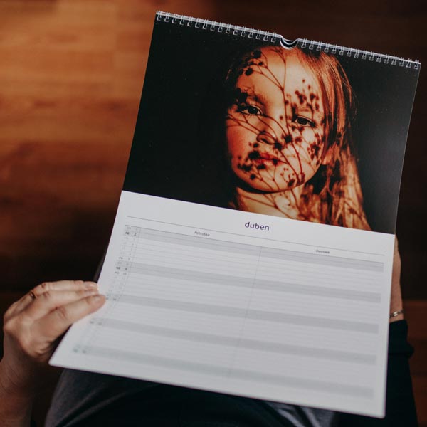 Nástěnný rodinný fotokalendář 2026