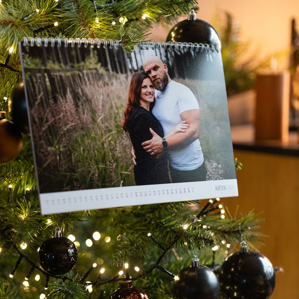 Nástěnný vyvolávaný fotokalendář 2026