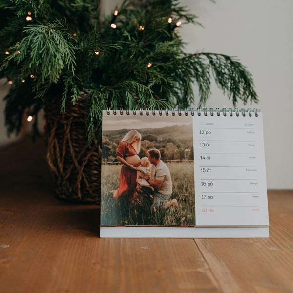 Stolní týdenní fotokalendář 2026